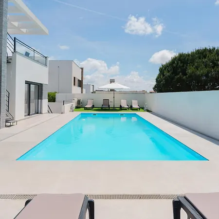 Villa Azura With Private Pool *
