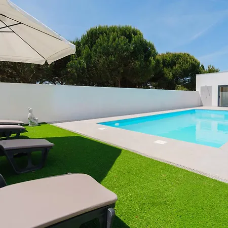 Azura With Private Pool Villa